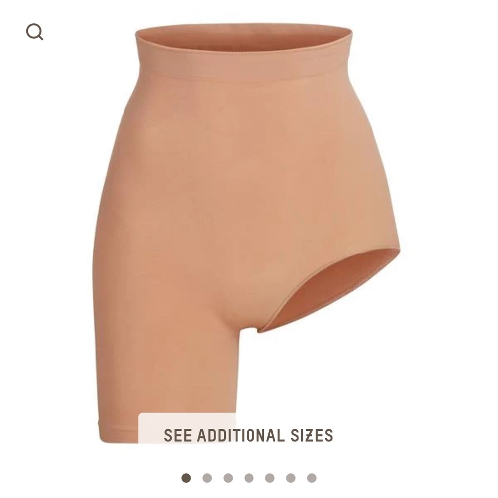 Skims Solution Short #1 - S/M